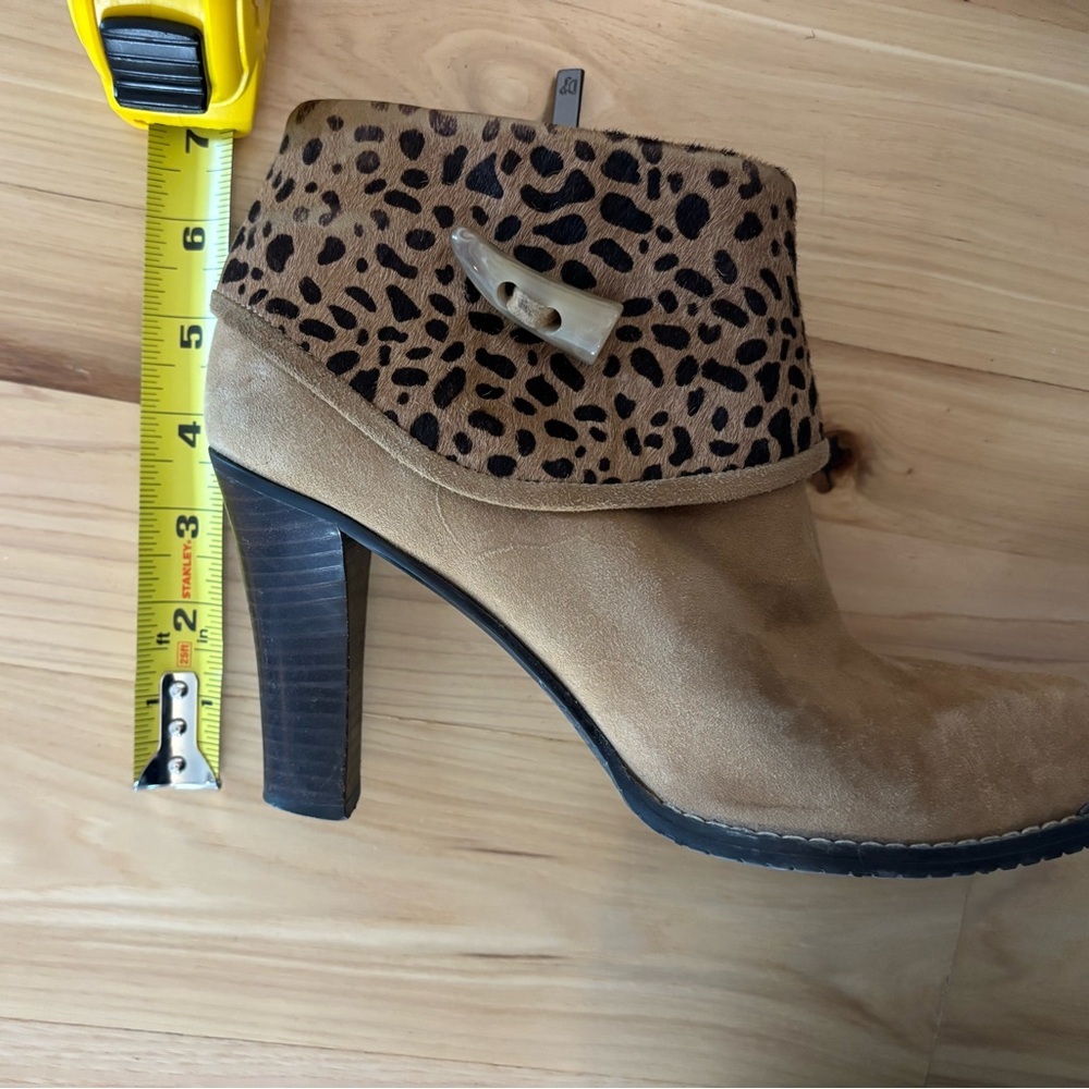 Donald Pliner Tan Ankle Boot Womens Sz 9 Suede Leather Leopard Print Y2K - Picture 10 of 10